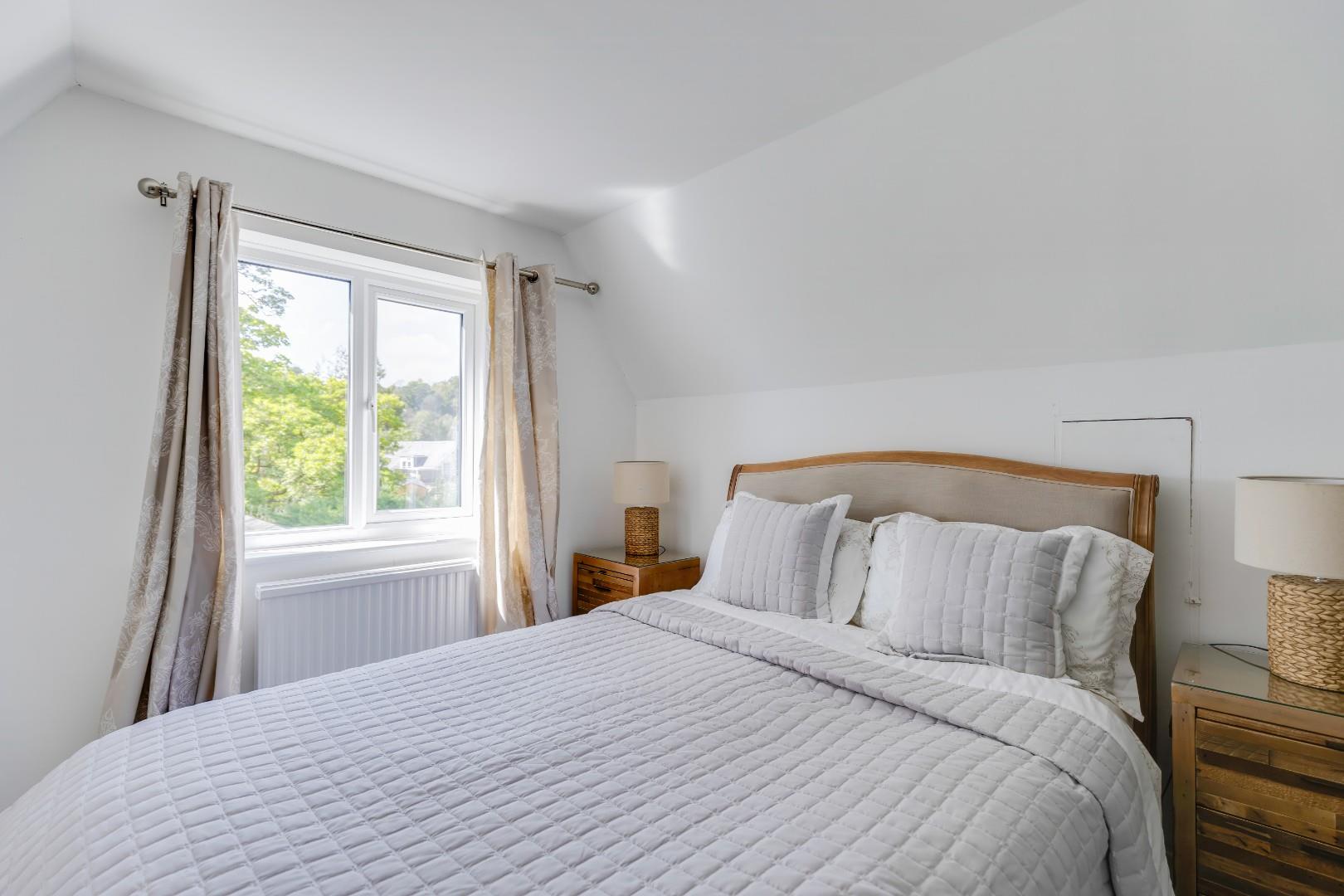 Bryn Celyn, Castle Hill, Llanblethian, Cowbridge, Vale of Glamorgan, CF71 7JB